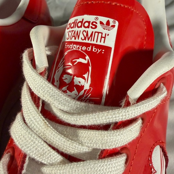 Adidas Stan Smith Valentines Day Red Patent Leather Shoes Size 10 - Picture 6 of 8